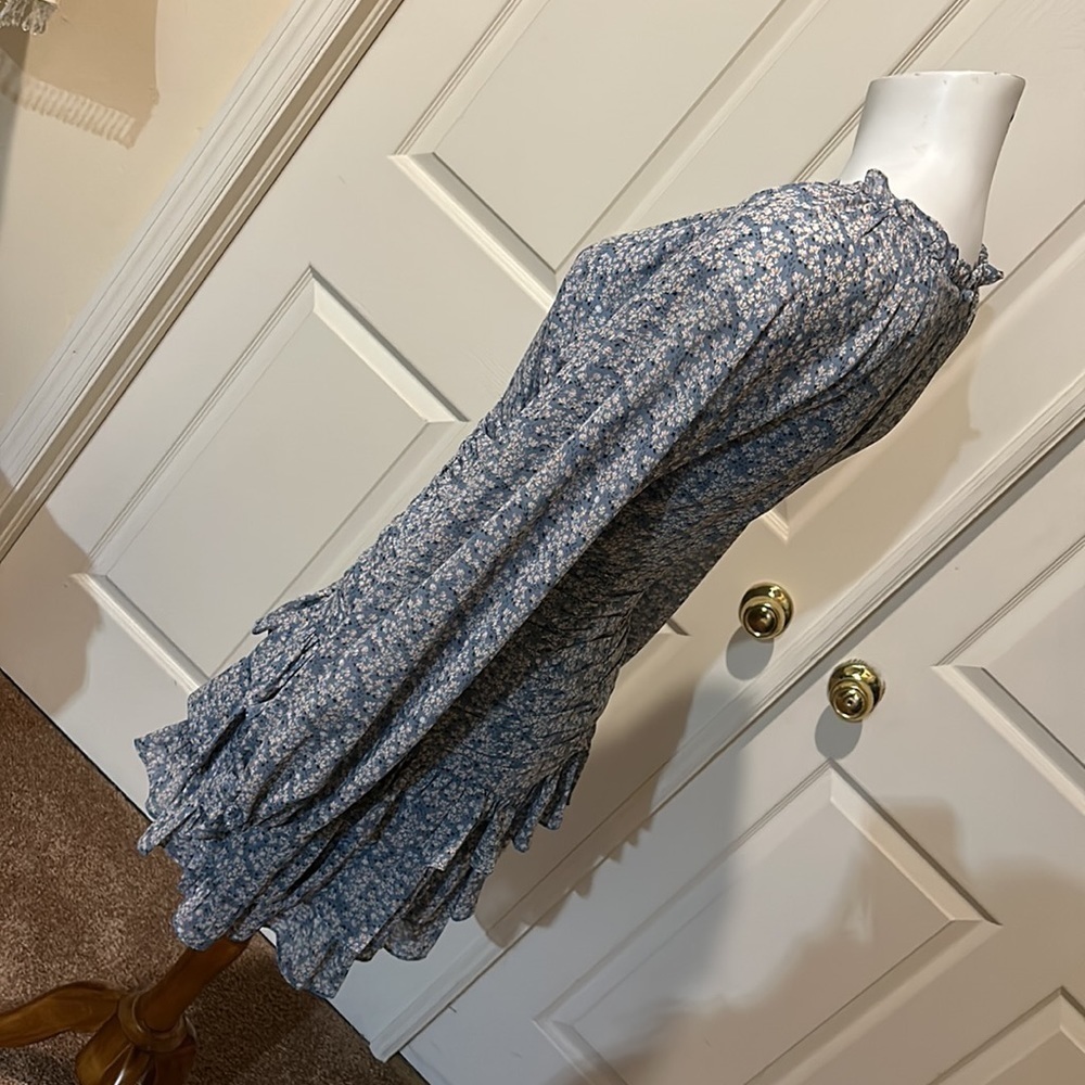 ASTR The Label Floral multi Blue Mini Dress. Small - Picture 5 of 12